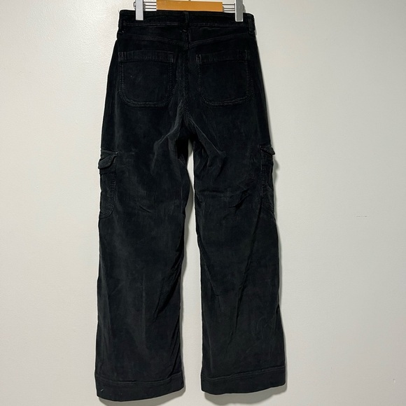 American Eagle Women’s Black Corduroy Cargo Pants Size 6 Regular - Picture 8 of 14